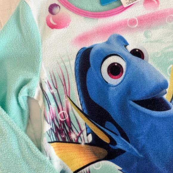 Disney‎ Finding Dory Pajamas TOP Only 6/ 6x S- Fleece PJ Top. Nemo. - Picture 4 of 5